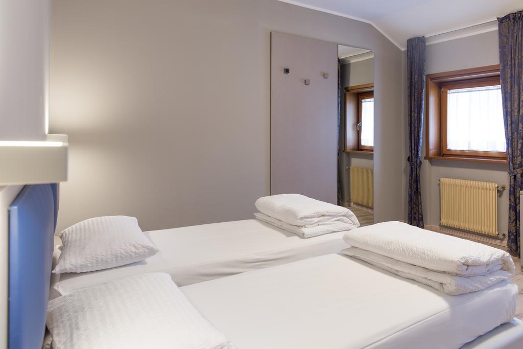 Albergo Montenegro Maniago Exteriér fotografie
