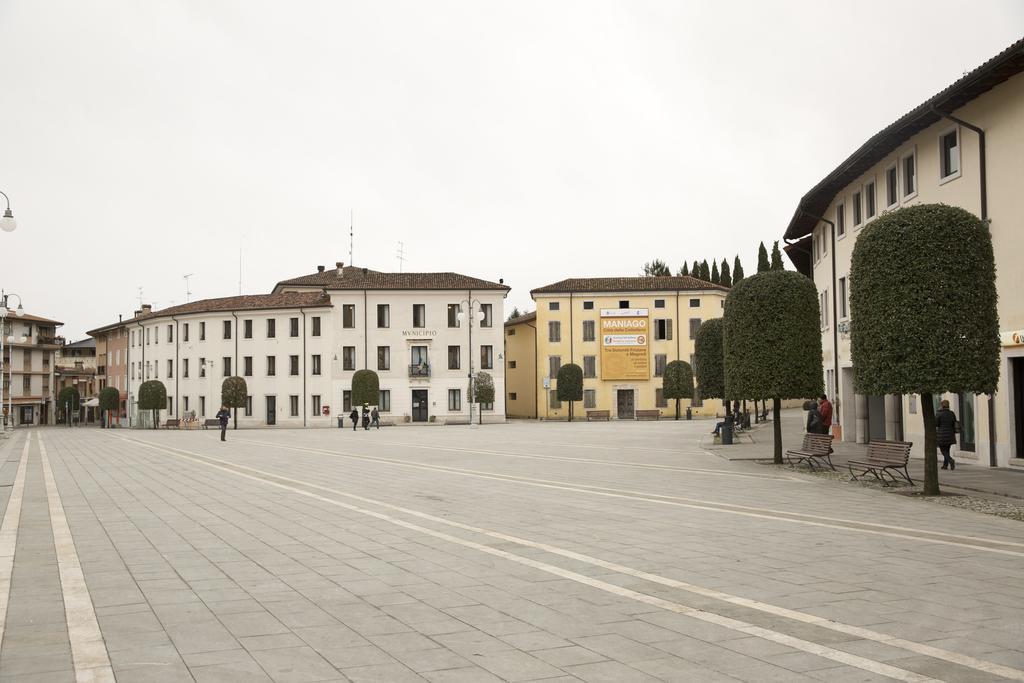 Albergo Montenegro Maniago Exteriér fotografie
